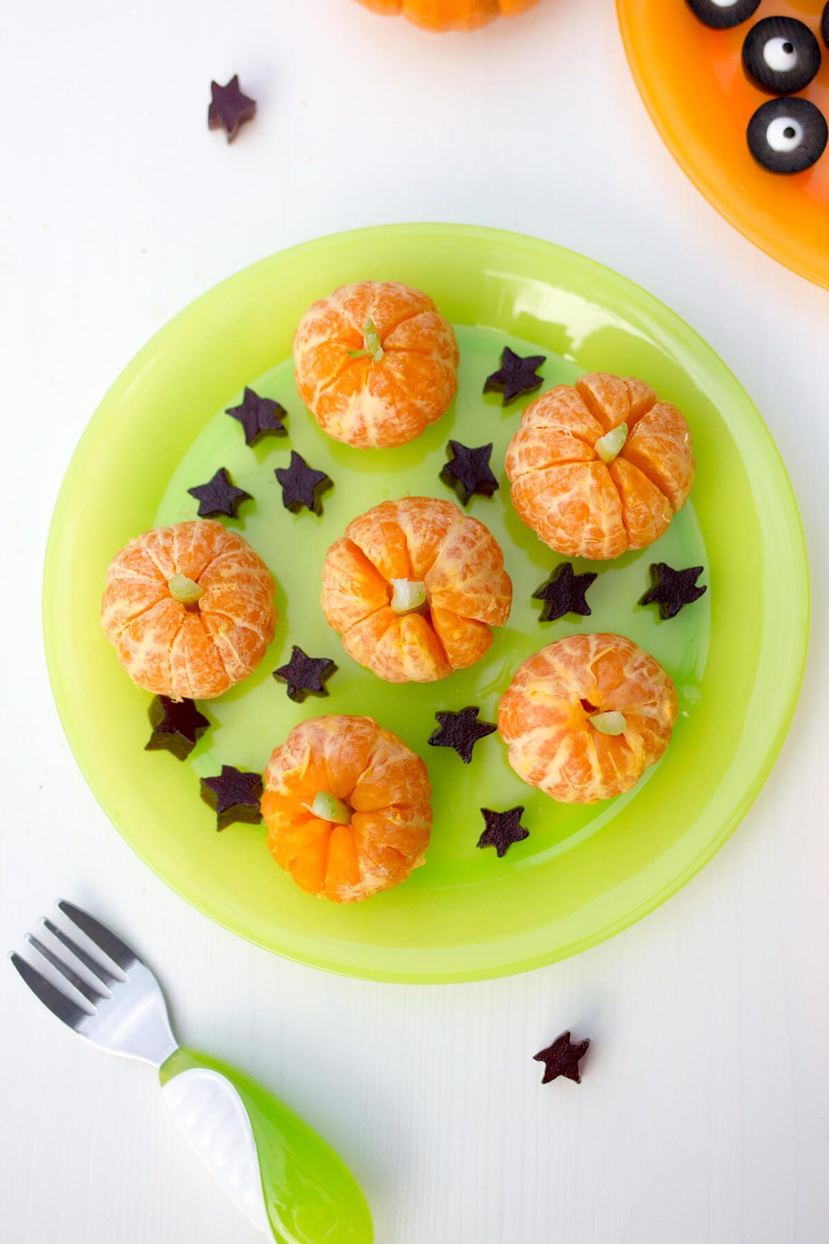 Toddler halloween treats and