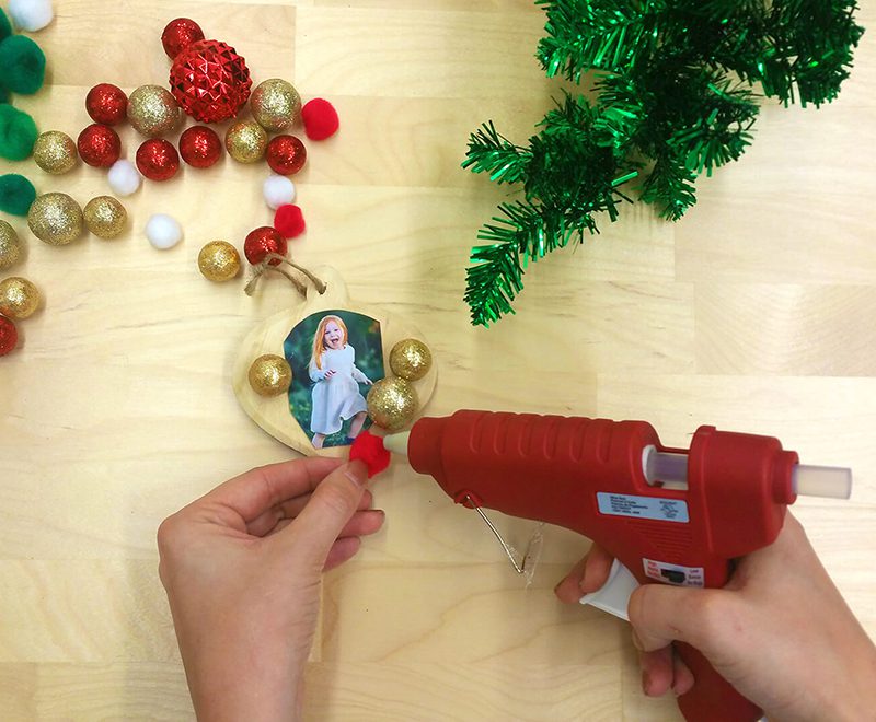 holiday-ornament-3-bright